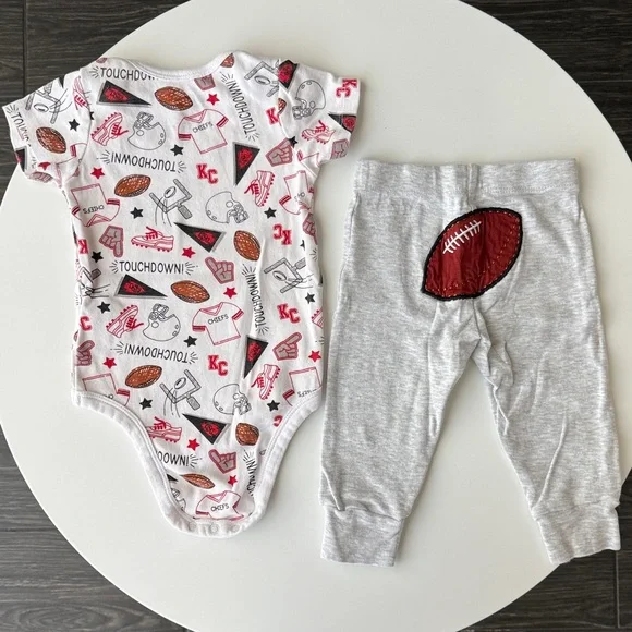 Kansas City Chiefs Baby Bundle 6 Months - Picture 12 of 16